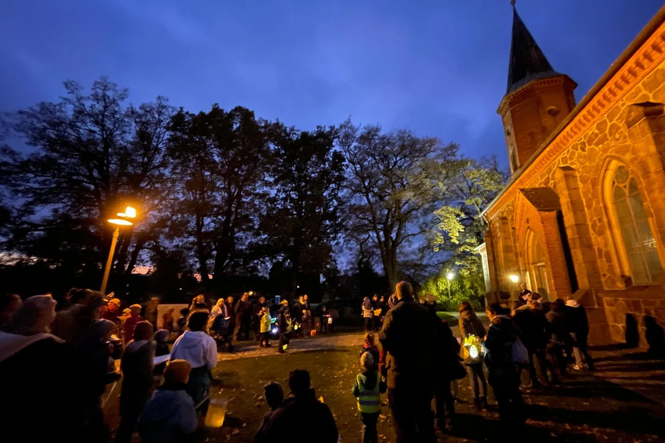 St. Martin Laternenumzug Andacht