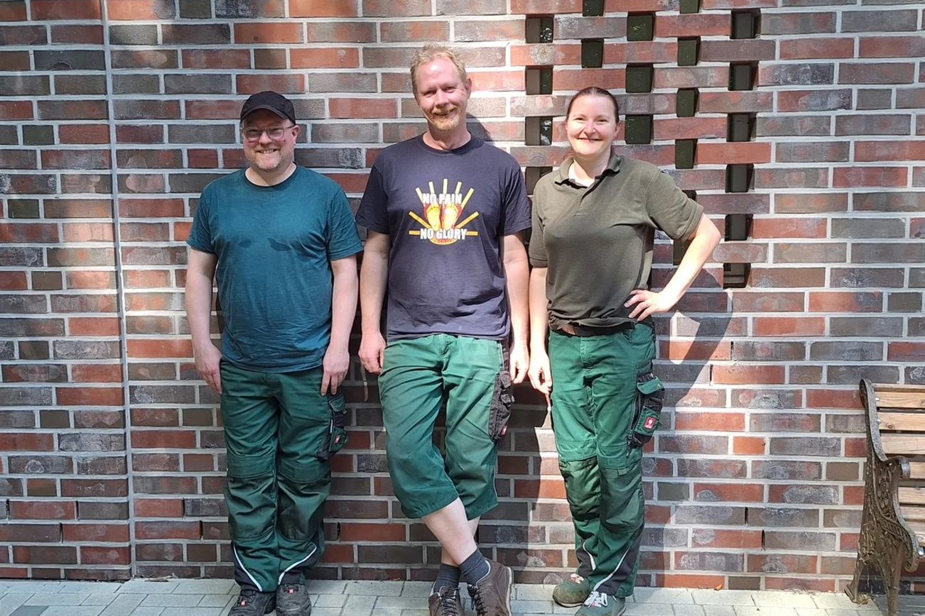 Unser Friedhofsteam mit Stefan in der Mitte (Verabschiedung)