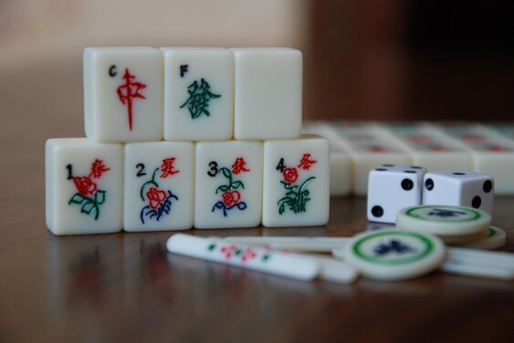 Mahjongg-Steine - Copyright: Bild von satyress auf pixabay