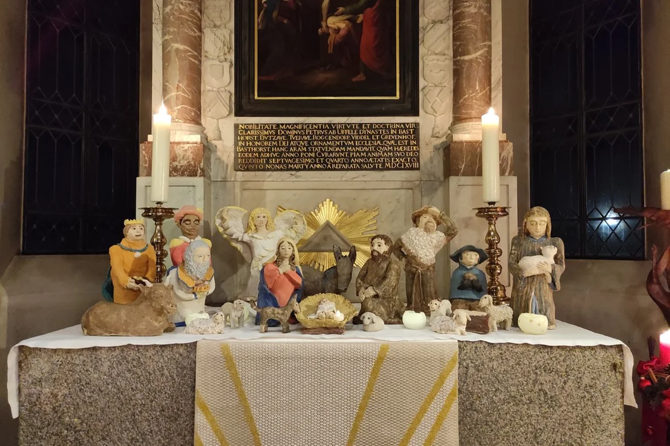 Krippe Altar