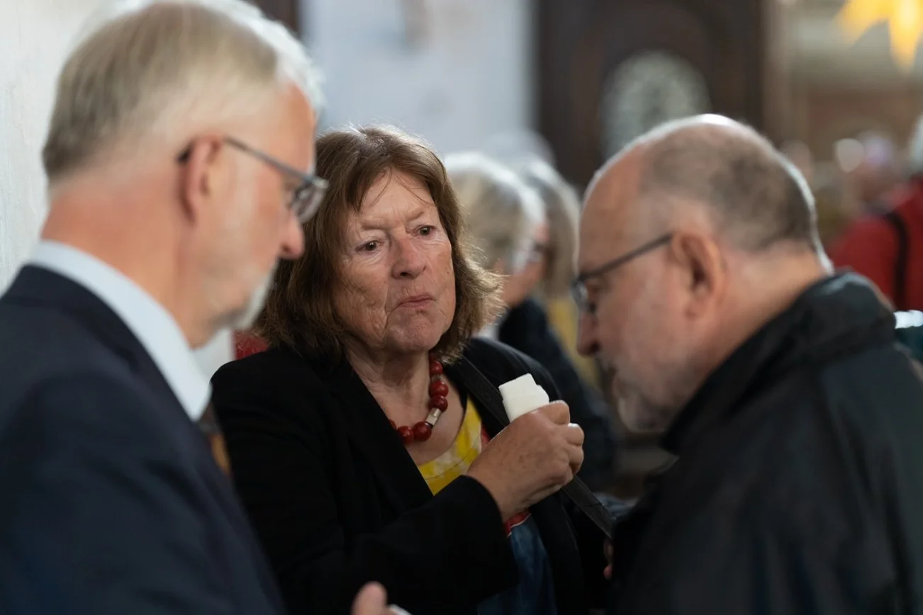 Menschen im Gespräch