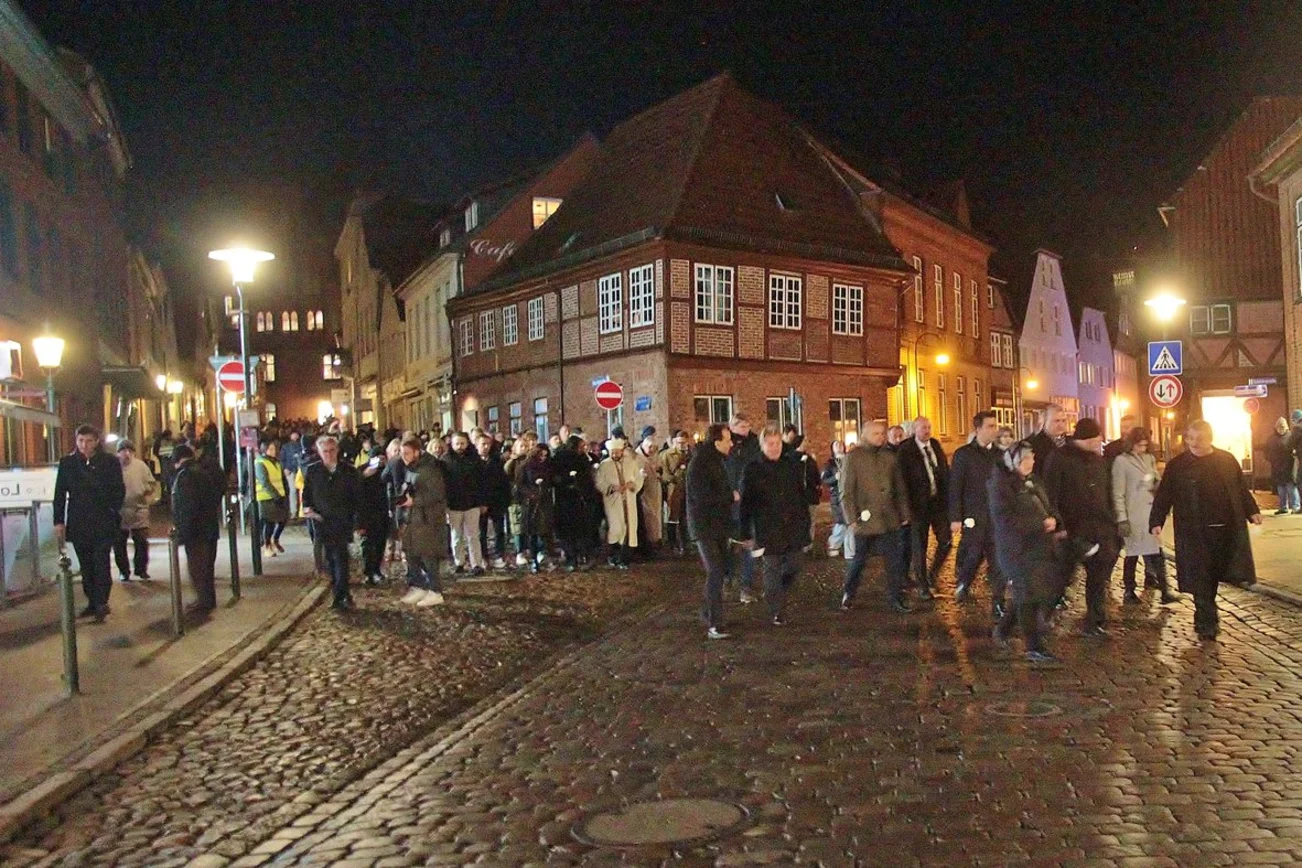 Blick auf eine Menschenmenge