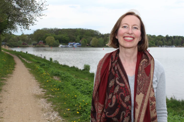 Anja Nitz am Elbe-Lübeck-Kanal